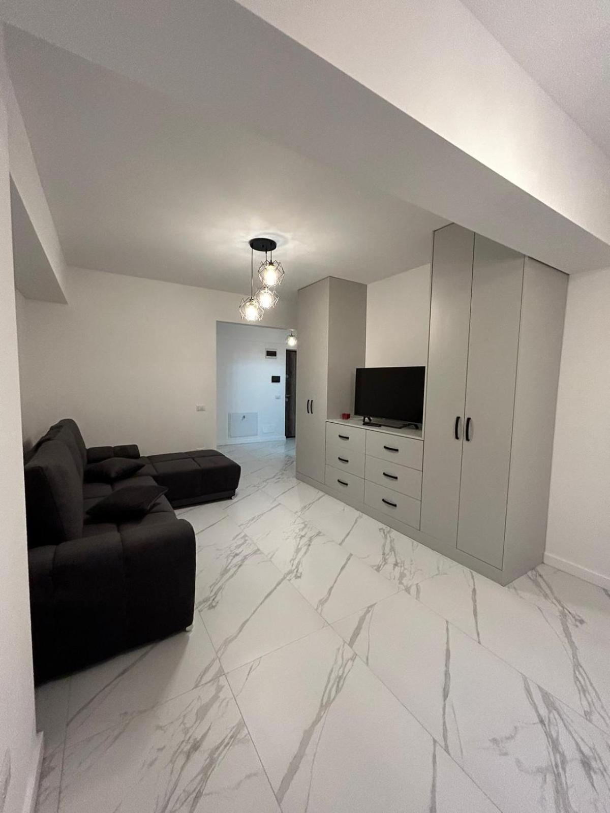 Cozy Aparthotel K Suceava Bagian luar foto