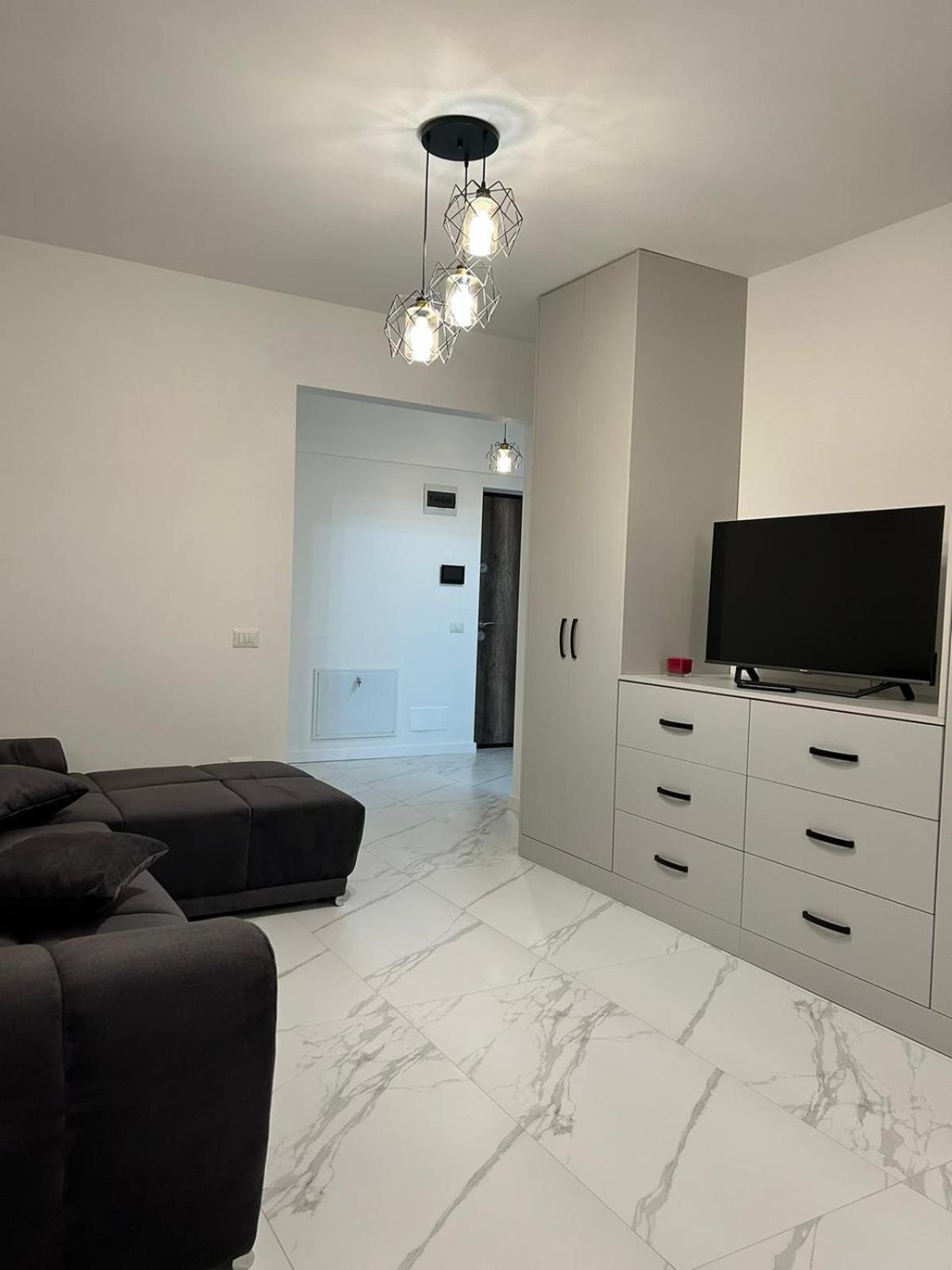 Cozy Aparthotel K Suceava Bagian luar foto
