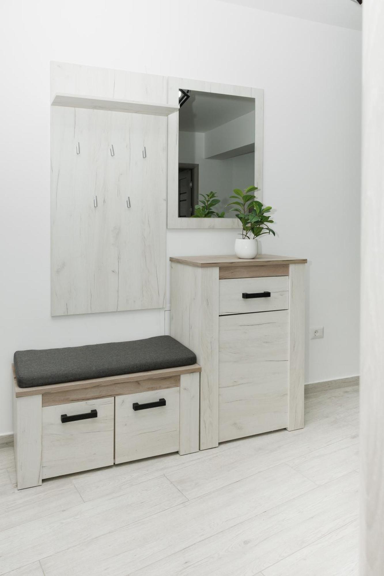 Cozy Aparthotel K Suceava Bagian luar foto